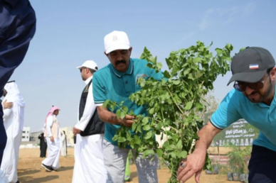 أمانة الباحة تدفع بـ 500 شتلة لتشجير إسكان ناوان