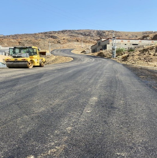  Asphalting of grant schemes, third phase for the municipality of Al-Makhwah
