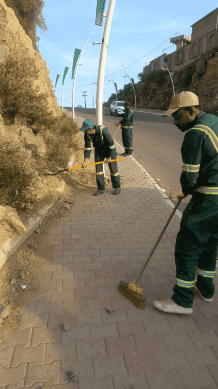 Public road cleanliness