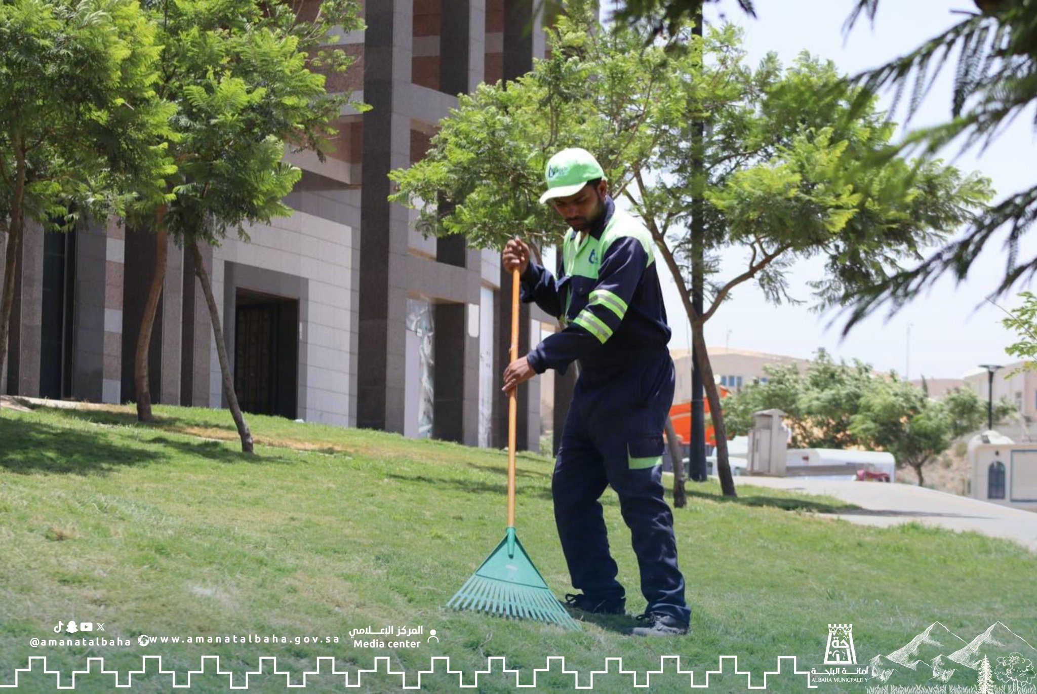 Services Agency continues its efforts to clean parks and gardens