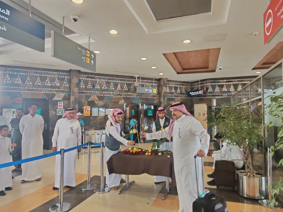 استقبال القادمين إلى منطقة الباحة ضمن مبادرات صيف الباحة 2026