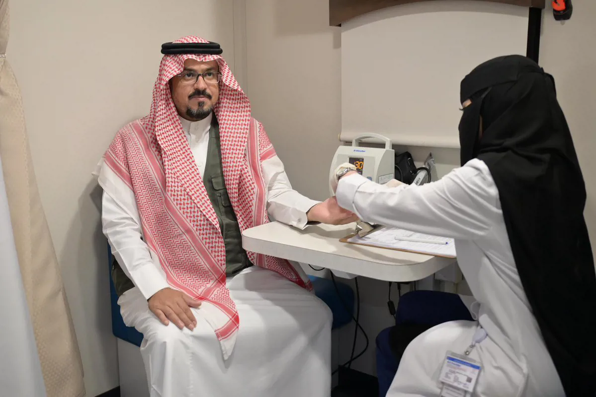 أمين الباحة يشارك في فعاليات اليوم العالمي للتبرع بالدم