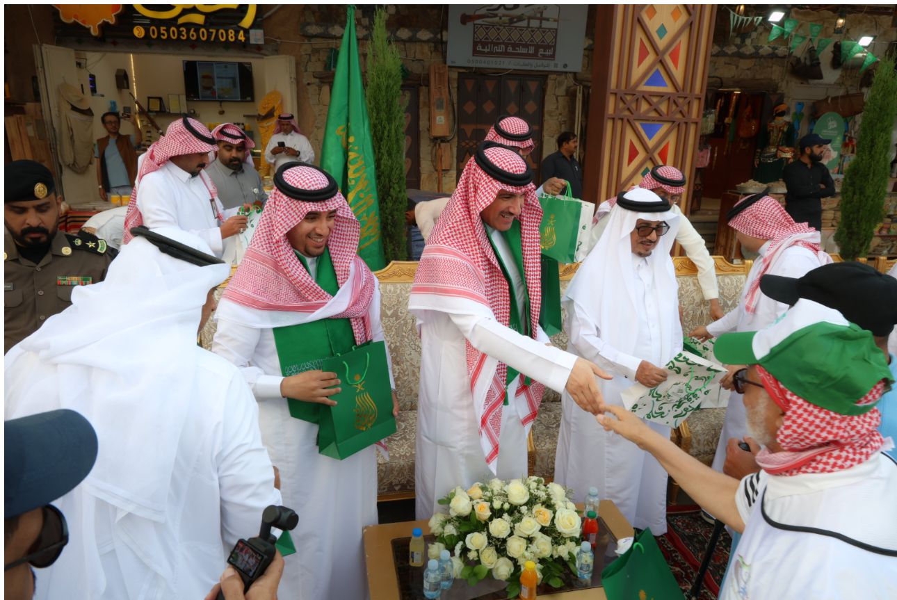 Baljurashi celebrates the 94th National Day at the Saturday market